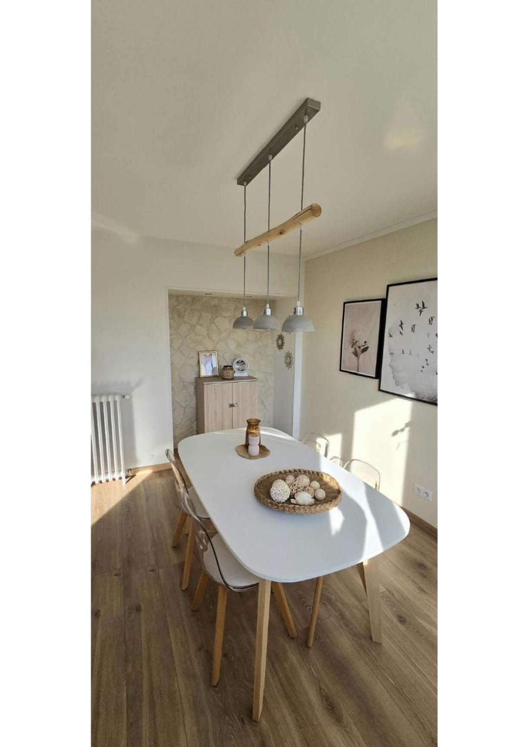 Superbe T3 Cosy, Parking Gratuit + Balcon Apartment Riom Luaran gambar