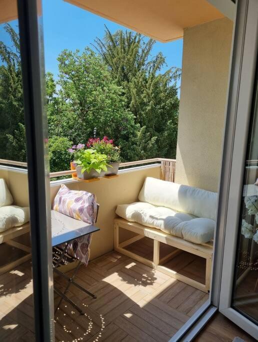 Superbe T3 Cosy, Parking Gratuit + Balcon Apartment Riom Luaran gambar